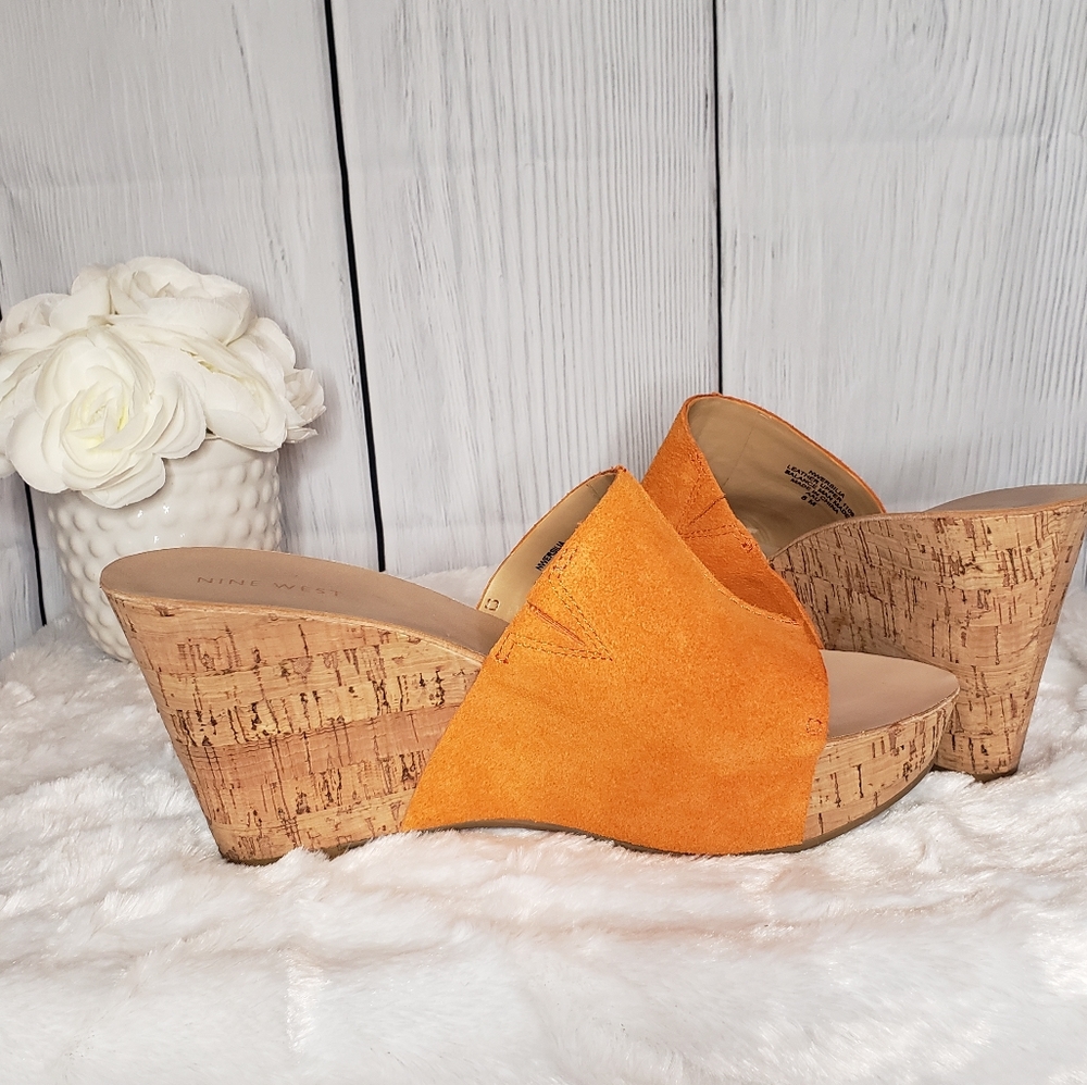 👡Nine West👡 Orange Suede Slip Ons